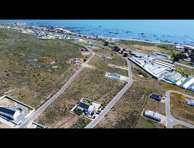 850M² VACANT LAND FOR SALE IN BRITANNICA HEIGHTS